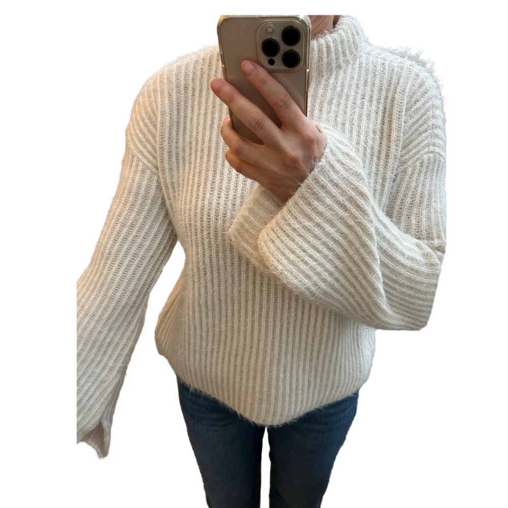 Ribbed Sweater with Wide Sleeves